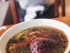 红烧狮子头-谷沙屋面铺