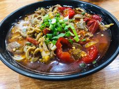 -乡村鸡杂米线(汉渝路店)