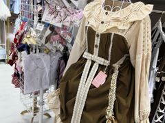 -甜镜物语 LOLITA·汉服·JK制服三坑生活馆(滨江道店)