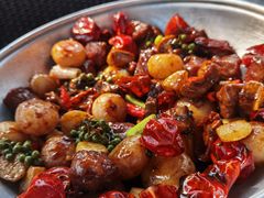 石锅花椒牛小排-铜锣湾·有麝自然香(重庆新天地店)