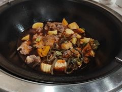 -人民公社铁锅炖·东北菜(卫国道店)