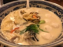极品鱼头皇-山外山菜馆(玉泉路店)