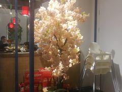 -尚尚仙·酸汤猪手·猪肚鸡火锅(华联万柳购物中心店)