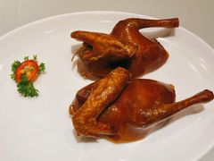 烤乳鸽-利苑酒家(华熙国际店)