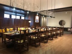 -陆家嘴金融服务广场