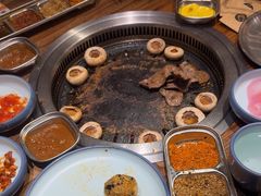 -明洞阿姨·韩式酱蟹烤肉·创意料理(三元桥店)