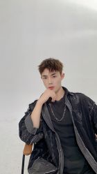 -苏奇发型·烫发染发