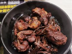 -老娘舅餐厅(黄龙体育中心店)