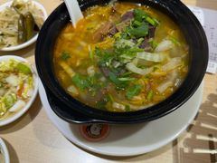 -闫家驴肉老店(华电一校店)