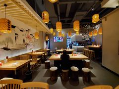 大堂-默记孙抄手(园艺山店)