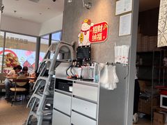 -必胜客(航洋国际店)