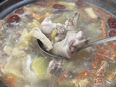 -濠轩阁特色生蚝火锅(水湾路店)