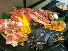 -山川小町·极番烧肉(新地假日广场店)