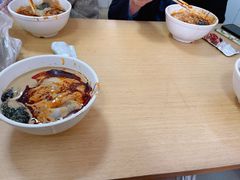 -何老二卤汁凉粉