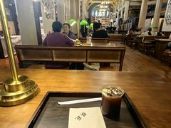 -模范书局诗空间