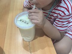 -弄堂咪道-饭香·面香·馄饨香(兴梅店)