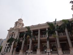 -香港大学