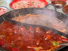 -鸿姐老火锅(疁城新天地店)
