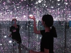 -深圳独角兽星空艺术馆