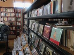 -麦田书店(国防路店)