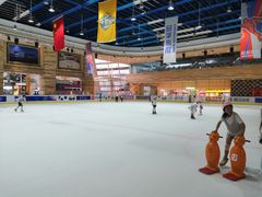 -冠军冰场(环球中心店)