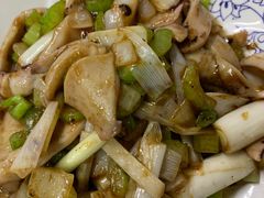 -公寓家常菜馆(海军博物馆店)