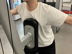 -乐刻运动健身(蓝润摩里中心店)