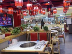 -鲁员外地锅鸡地锅鱼(龙湖江东天街店)