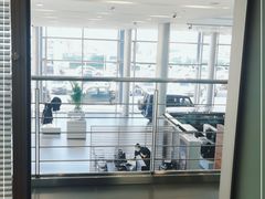 -天津波士信达奔驰4S店(卫津南路店)