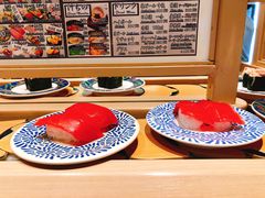 蓝鳍金枪鱼肥腩寿司-大起水产回转寿司(道顿堀店)