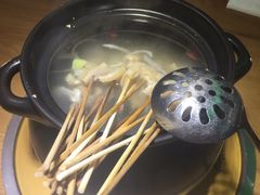 -尚品小土屋涮毛肚(李沧万达店)