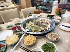 -芭夯兔·无骨兔汤锅(华阳店)