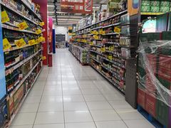 -家乐福(四元桥购物中心店)