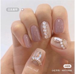 -Pink You美甲洗眉纹绣定制中心