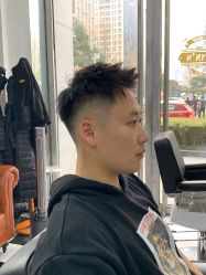 -MARTIN'S BARBER SHOP男士理发馆
