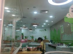 -鳄鱼泡泡游泳馆(新DNA购物中心店)
