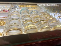 点击看大图 -景祥珠宝打金·黄金加工修理·旧款改造镶嵌