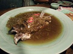 开胃鱼头王-粗茶淡饭·隐庐私厨(东亭店)