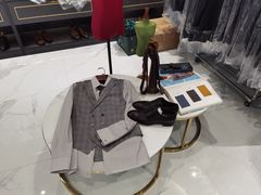 -尊卡诺高级西装礼服定制(江东中路店)