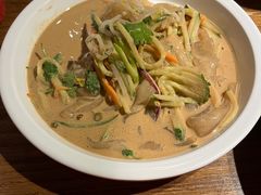 -关东小磨东北菜(上海长风大悦城店)