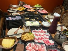 -吴氏老牌坊云南鱼豆花火锅店(通江街店)