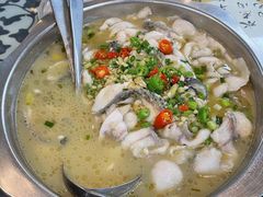 酸菜鱼-何哥鲜鱼餐厅(龙湖花园店)
