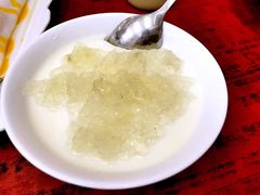 燕窝炖奶-添發碗仔翅美食