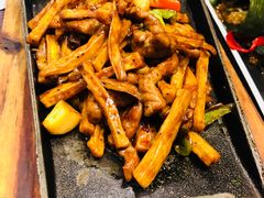 -孙家外婆•长春地标美食新名片(吾悦广场店)