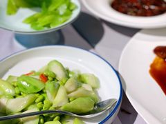 丝瓜毛豆-屋里厢上海菜馆