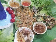 -沐毫傣泐云南菜孔雀宴•手抓饭傣味烧烤(曼听公园店)