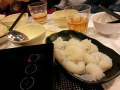 -鲜入围煮花胶鸡海鲜火锅