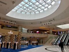-香港ELEMENTS圆方