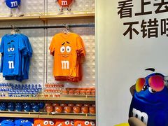-m豆巧克力世界(上海世茂广场店)