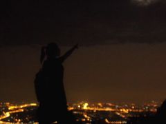 -鬼笑石后山停车场